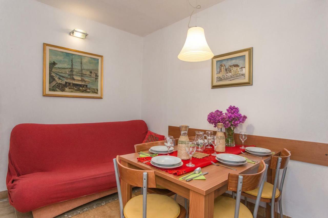 Beachside Villa Marko Милна Екстер'єр фото